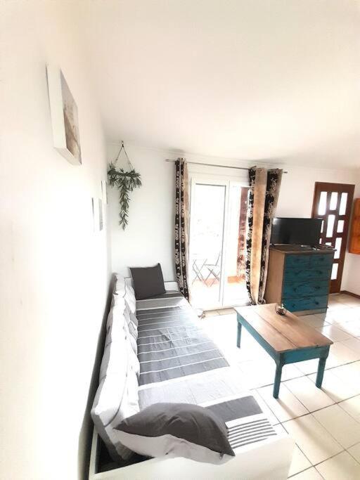 Le Cocouning Apartment Ceyras Luaran gambar
